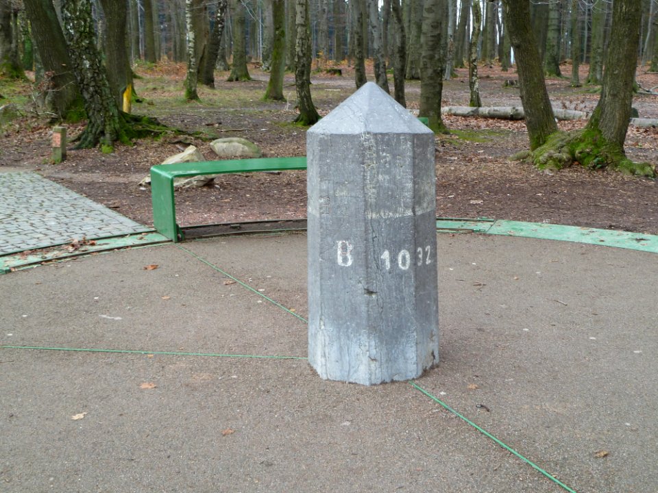 Grenssteen Drielandenpunt (1)