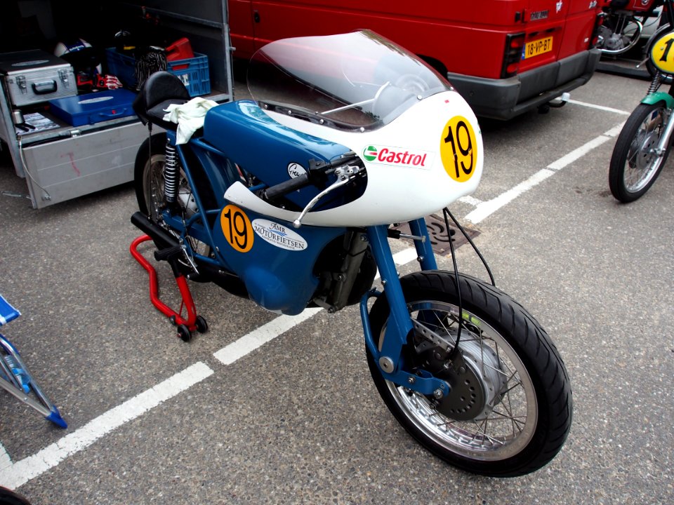 Greeves No19 pic-003