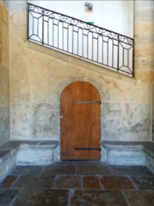 Grenier d'abondance de Lyon - Porte au rez-de-chaussée