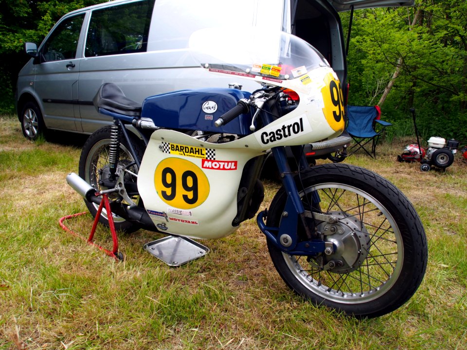 Greeves No99, pic2