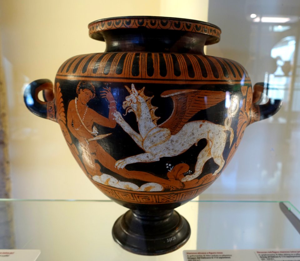 Griphomachy, Etruscan red-figure stamnos, 360-350 BC, inv. 34626 - Museo Gregoriano Etrusco - Vatican Museums - DSC01110
