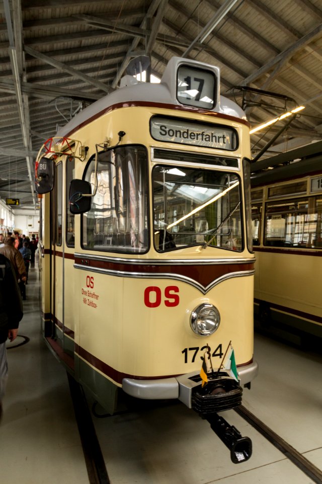 Großraum-Triebwagen T4-(T4-62) - Straßenbahnmuseum Dresden (2)