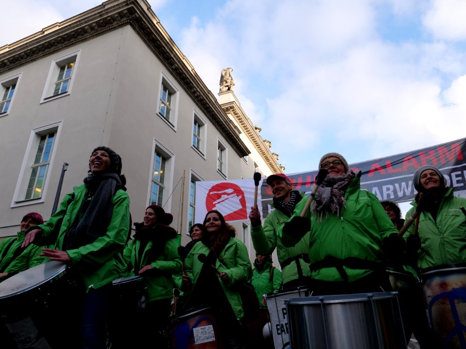 Greenpeace drummers "Wir Haben Es Satt!" Demonstration 2019 03