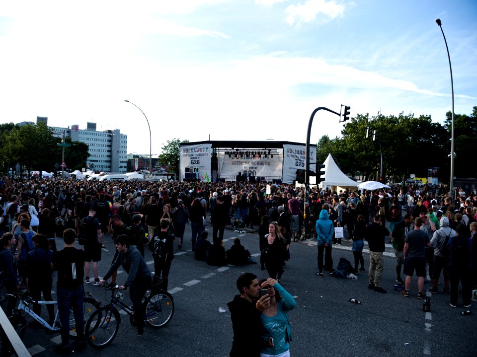 Grenzenlose Solidarität statt G20 Demonstration 04