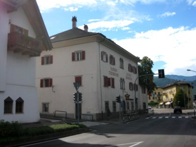 Großhaus Leifers 2