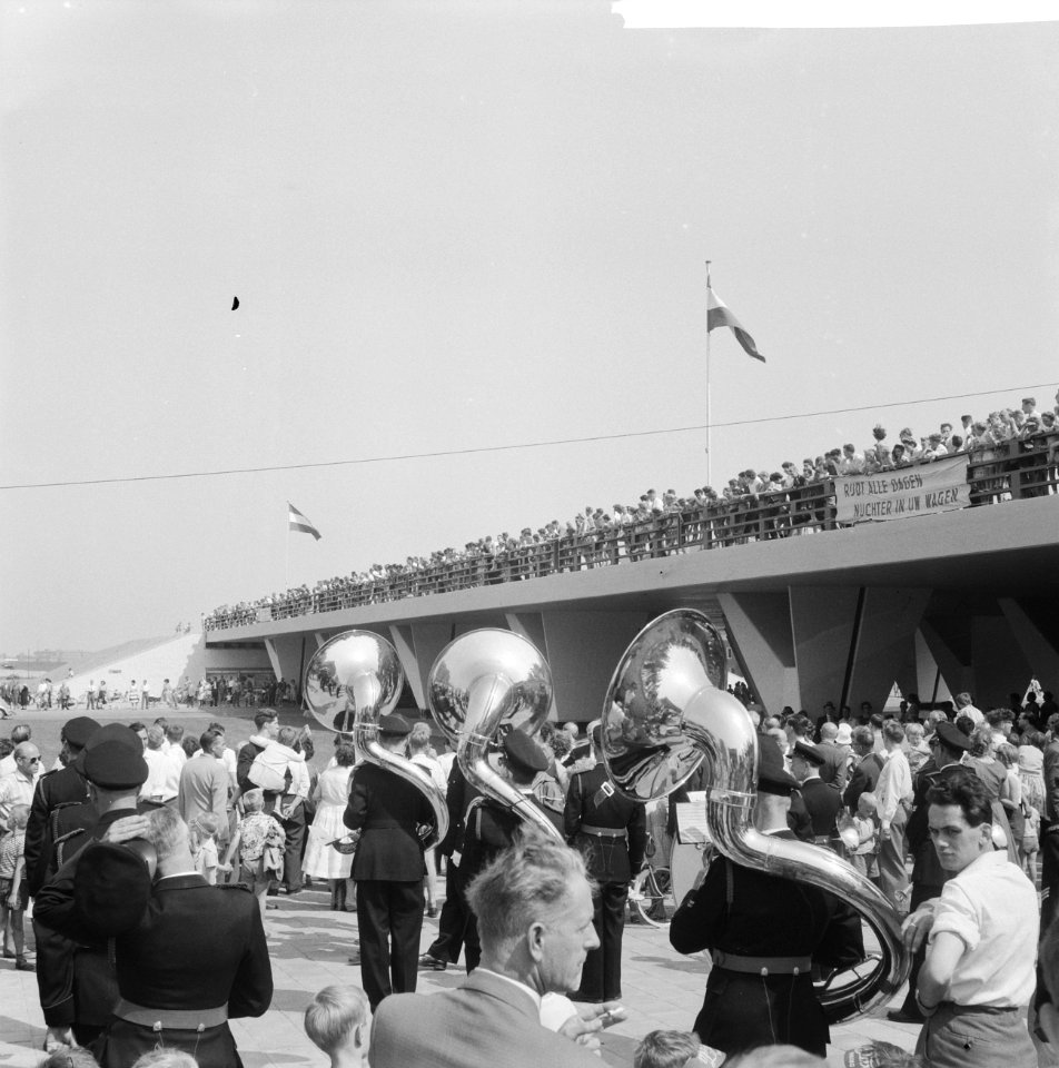 Grootste viaduct van Amsterdam over de Johan Huizingalaan, Bestanddeelnr 911-2879