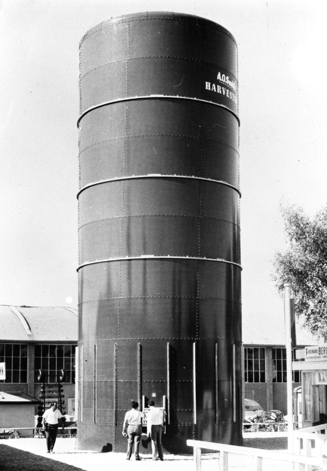 Grootste veevoederconserveermachine, Bestanddeelnr 912-9037 (cropped)