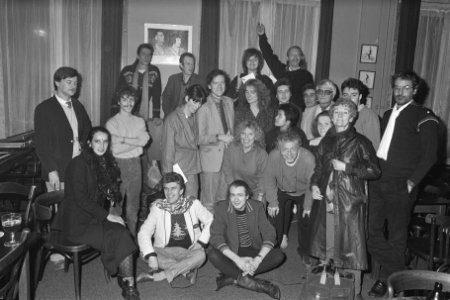 Groepsfoto Nederlandse dichters, Bestanddeelnr 933-8573
