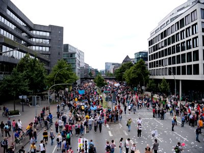 Grenzenlose Solidarität statt G20 Demonstration 02