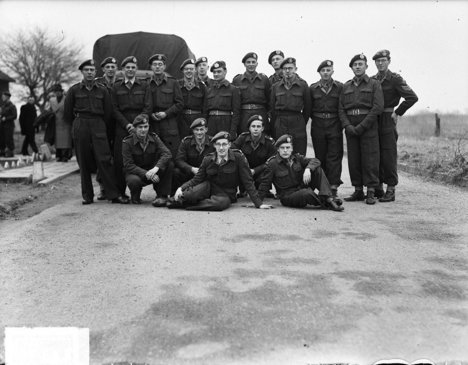 Groepen kamp Zeeburg soldaten, Bestanddeelnr 904-4136