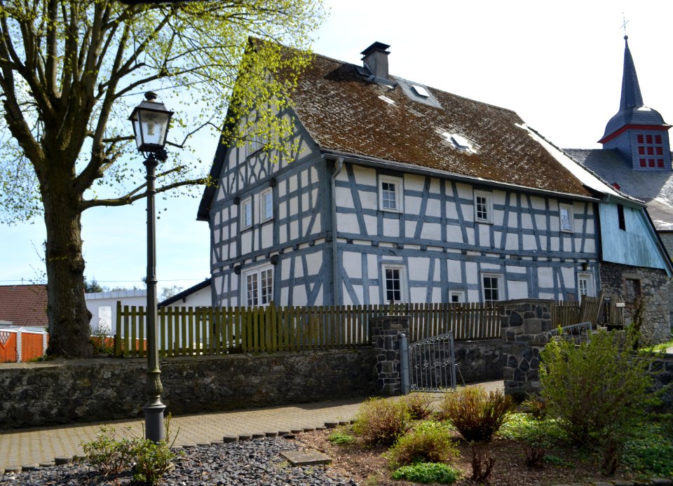 Großholbach, Kirchstraße 7