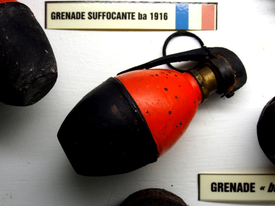 Grenade Suffocante ba 1916,, Musée Somme 1916, pic-045