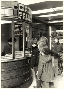 Grote Houtstraat 111, kassa bioscooptheater Cinema Palace., NL-HlmNHA 54005110