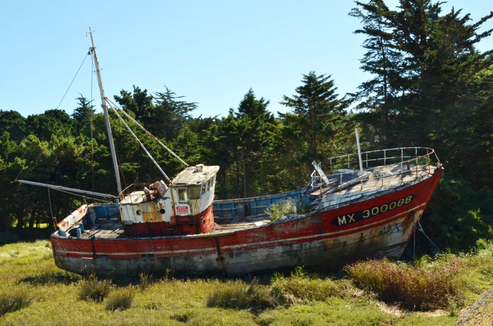 Ship wreck rust neglect