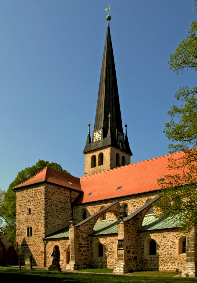 Gross Ammensleben Kirche 1
