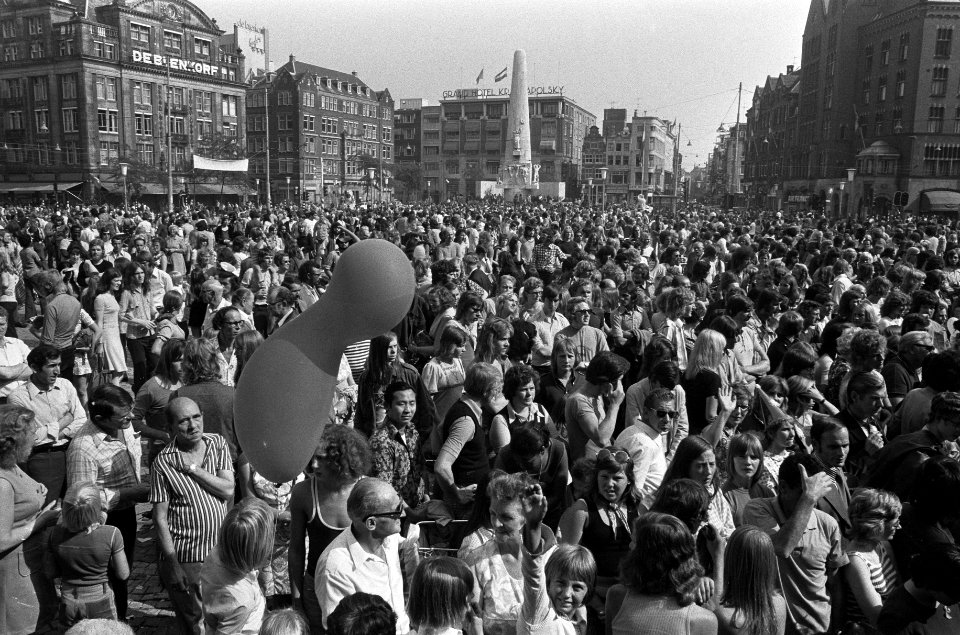 Grote drukte op de Dam, Bestanddeelnr 926-6644