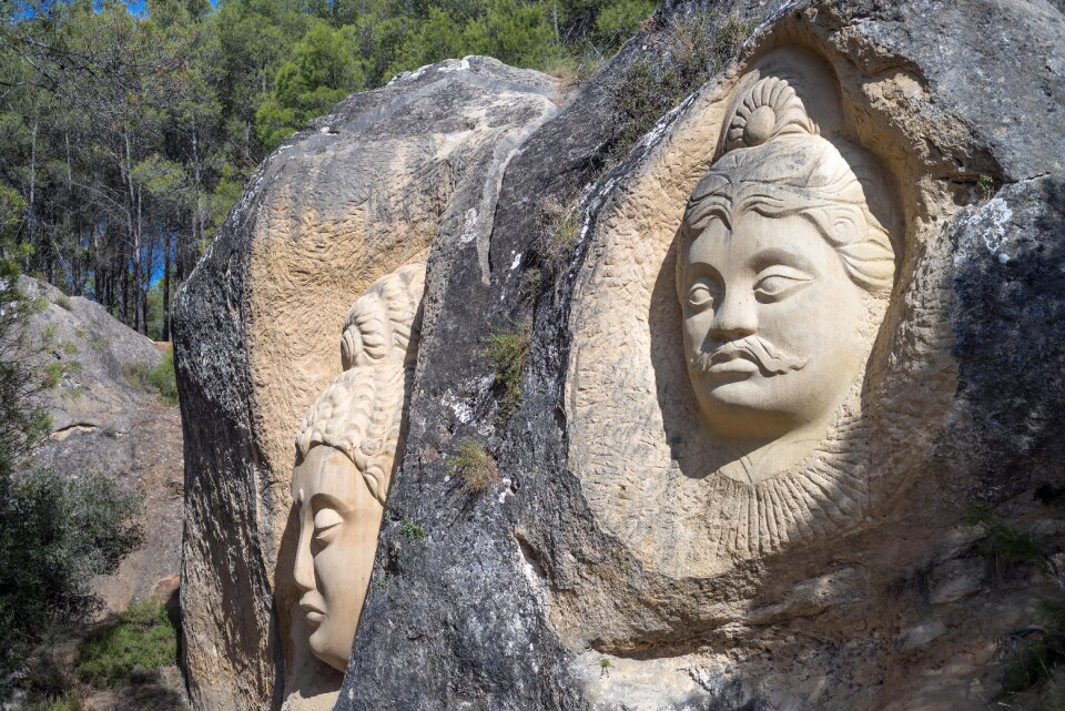 Buddha face carving