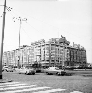 Groothandelsgebouw te Rotterdam in de verf, Bestanddeelnr 918-2330