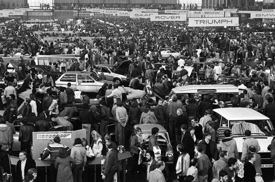Grote drukte bij laatste weekend personenauto RAI 1981, overzicht drukte, Bestanddeelnr 931-3213