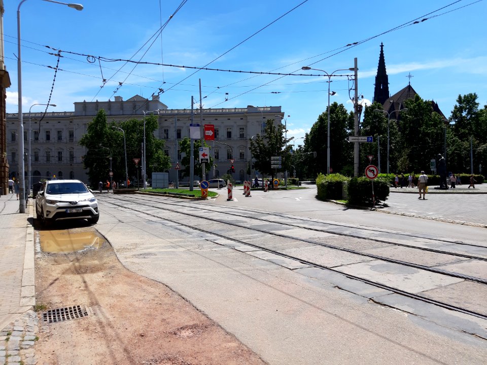 Grohova tramvajové kolejiště 20200701 130856
