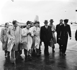 Gromyko nieuwe Russische ambassadeur in Londen op Schiphol, Bestanddeelnr 905-3361