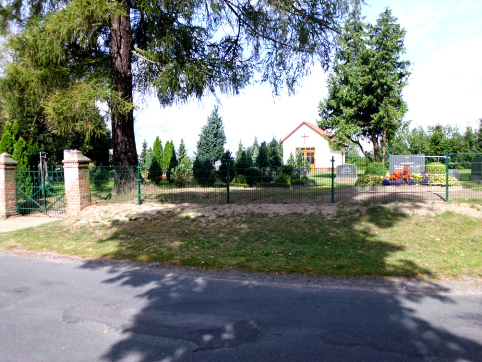 Groß Werzin Friedhof 1
