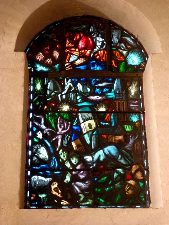 Groesbeek (NL) De Horst, Goddelijk Hart van Jezuskerk glasinloodraam (02)