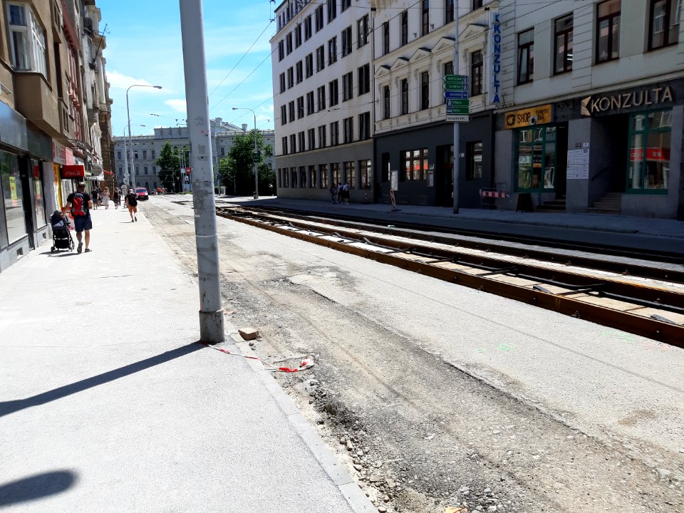 Grohova tramvajové kolejiště 20200701 130727
