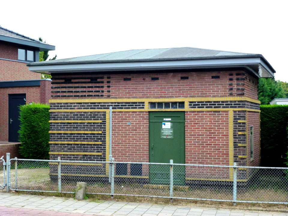 Groesbeek (NL) Molenweg 10, trafohuisje (02)
