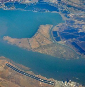 Grizzly-Bay-and-Pittsburg-CA (cropped to Chipps)