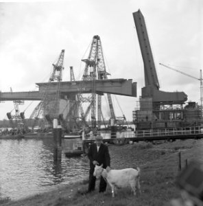 Grootste basculebrug ter wereld nadert voltooiing De Brienenoordbrug, Bestanddeelnr 915-1862
