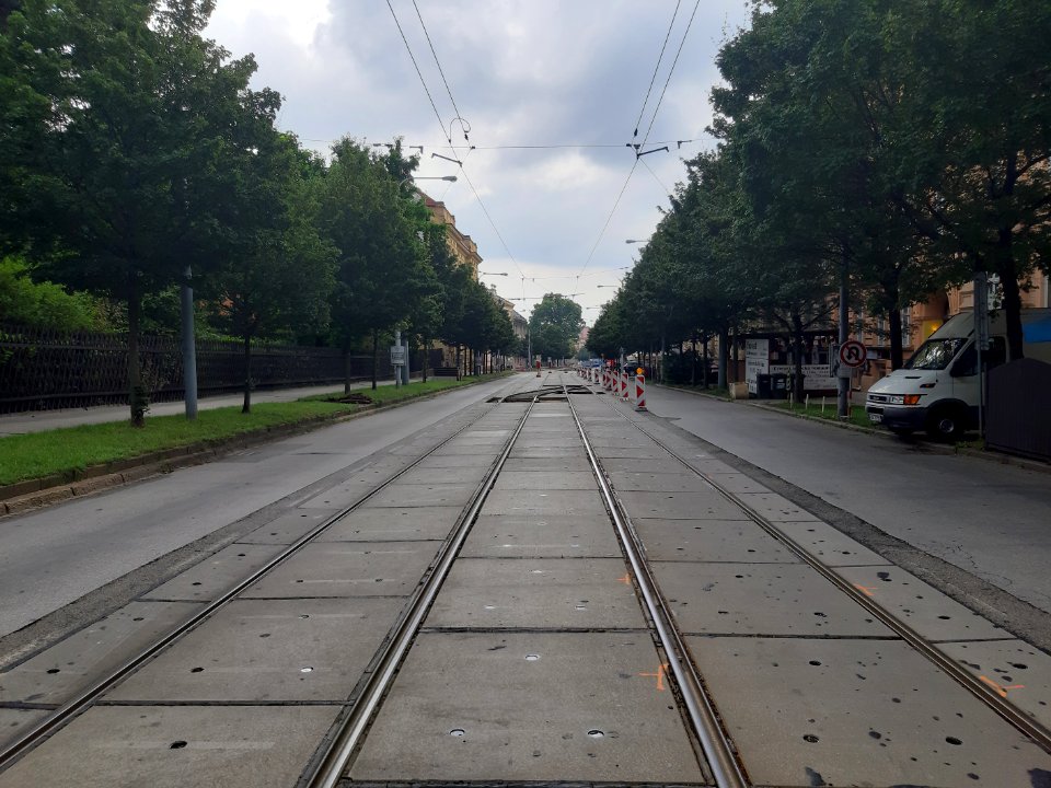 Grohova - tramvajové kolejiště 20200719 114929