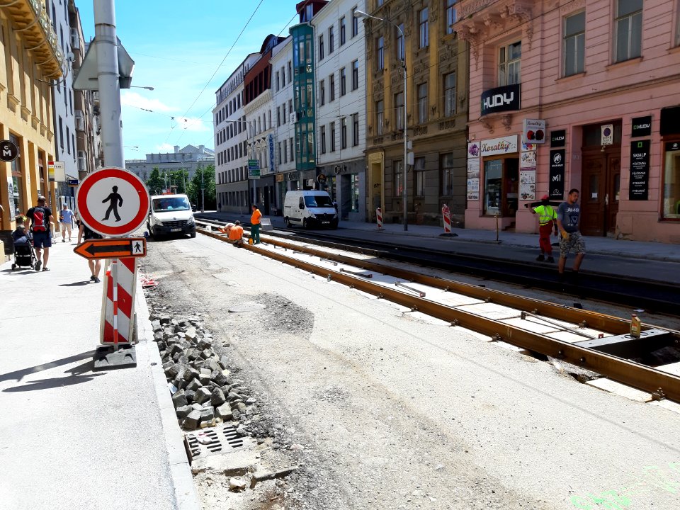 Grohova tramvajové kolejiště 20200701 130656