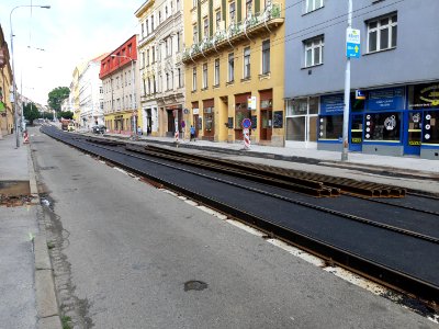 Grohova - tramvajové kolejiště 20200719 120156
