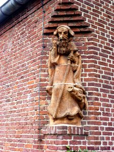 Groesbeek (NL) Bredeweg, Antonius van Paduakerk gevelbeeld St.Antonius