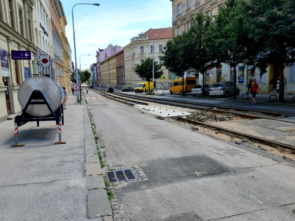 Grohova tramvajové kolejiště 20200701 130429