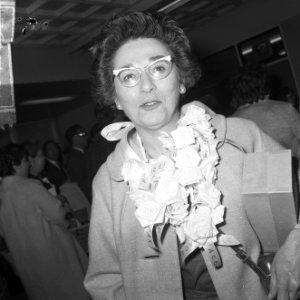 Groep van 65 dames uit Amerika in Nederland om te demonstreren tegen NATO, een d, Bestanddeelnr 916-4292