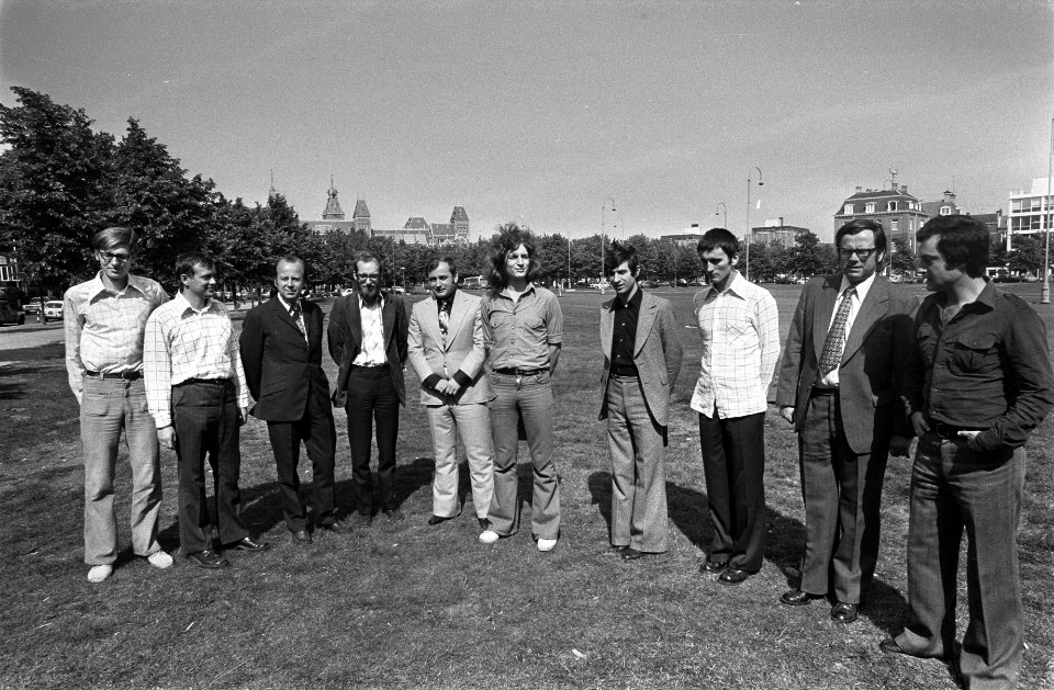 Groep grootmeesters, vierde van links Jan Timman, Bestanddeelnr 928-0350