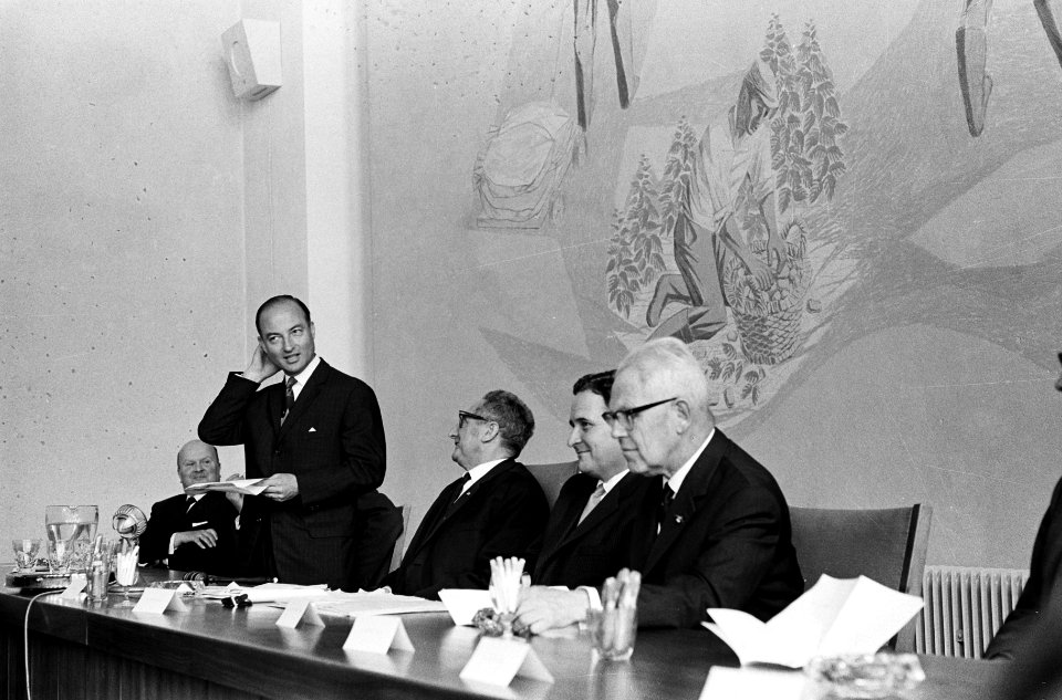 Het bedrijfschap Margarine-Industrie geinstalleerd in Den Haag , tijdens de inst, Bestanddeelnr 915-0792