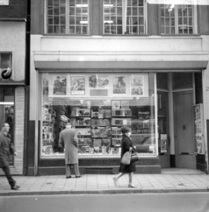 Het CPN-partijbestuur maatregelen genomen tegen boekhandel Pegasus in Leidsestra, Bestanddeelnr 920-2004