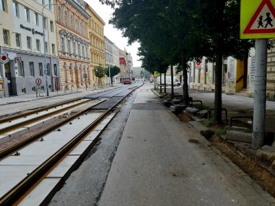 Grohova - tramvajové kolejiště 20200719 115827