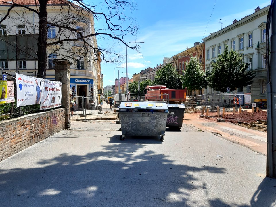 Grohova tramvajové kolejiště 20200701 125916