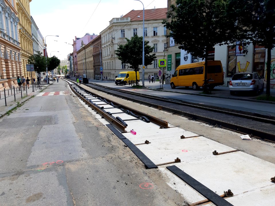 Grohova tramvajové kolejiště 20200701 130442