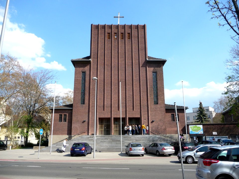 Herz Jesu Ludwigshafen 01