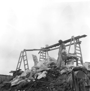 Het beeld is ingestort, Bestanddeelnr 915-2707