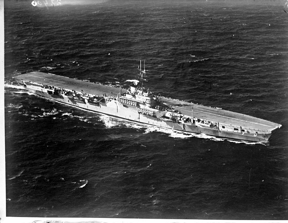 Het Britse vliegkampschip HMS 'Venerable', de latere Hr. Ms. 'Karel Doorman' va…, Bestanddeelnr 902-2406