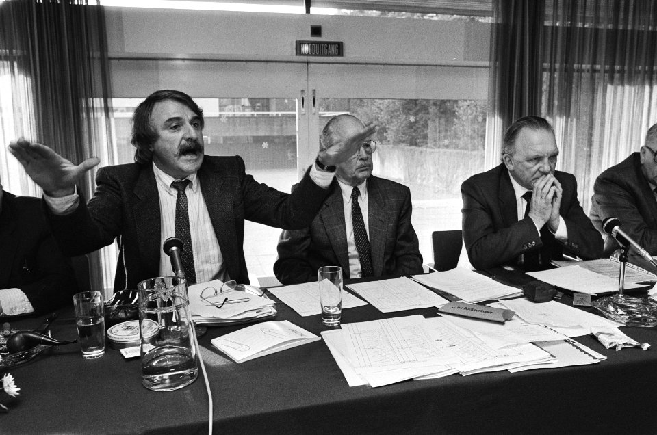 Het bondsbestuur van de KNVB, dat in Zeist een bondsvergadering hield A. vd Lo, Bestanddeelnr 933-5043