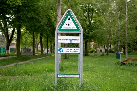 Hermione-von-Preuschen-Platz 20140506 11