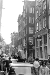 Het café vanaf de straatkant gezien, Bestanddeelnr 921-5854