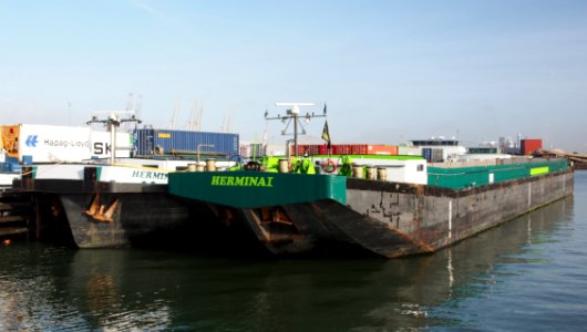 Hermina - ENI 02321854 - Vrachtschip & Hermina I - ENI 02325261 - Duwbak, Hartelhaven, Port of Rotterdam